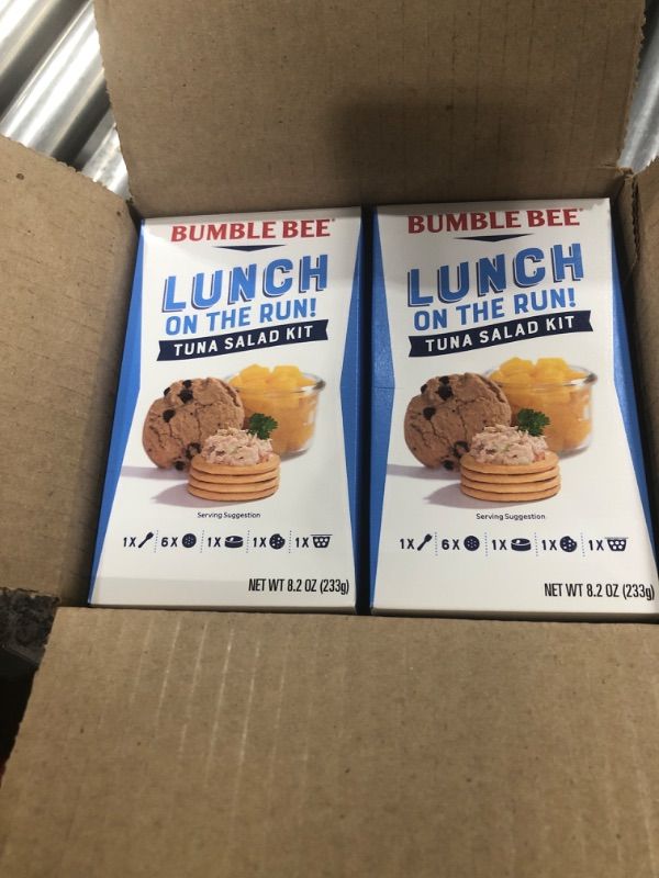 Photo 1 of Bumble Bee Lunch On The Run Tuna Salad with Crackers Kit, 8.2 oz (Pack of 4) - Ready to Eat, Includes Crackers, Cookie & Peaches - Wild Caught Tuna - Shelf Stable & Convenient Source of Protein
