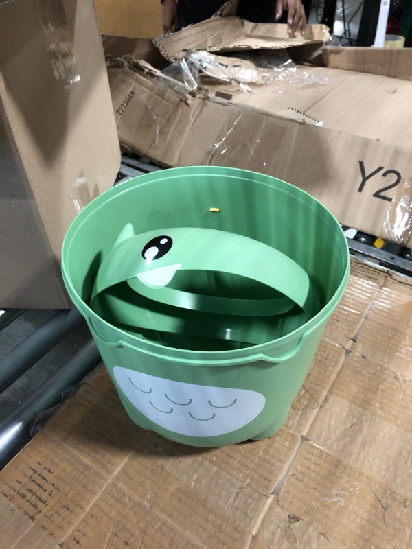 Photo 3 of **DEFECTIVE, WILL NOT CLOSE** FOR PARTS ONLY** CLISPEED Kitchen Garbage Cans Plastic Trash Can Kids Room Trash Bin Cartoon Garbage Bin Cartoon Tabletop Trash Can Wastebasket Cute Wastepaper Basket Waste Bin for Office Home Kitchen Waste Bins Light Green