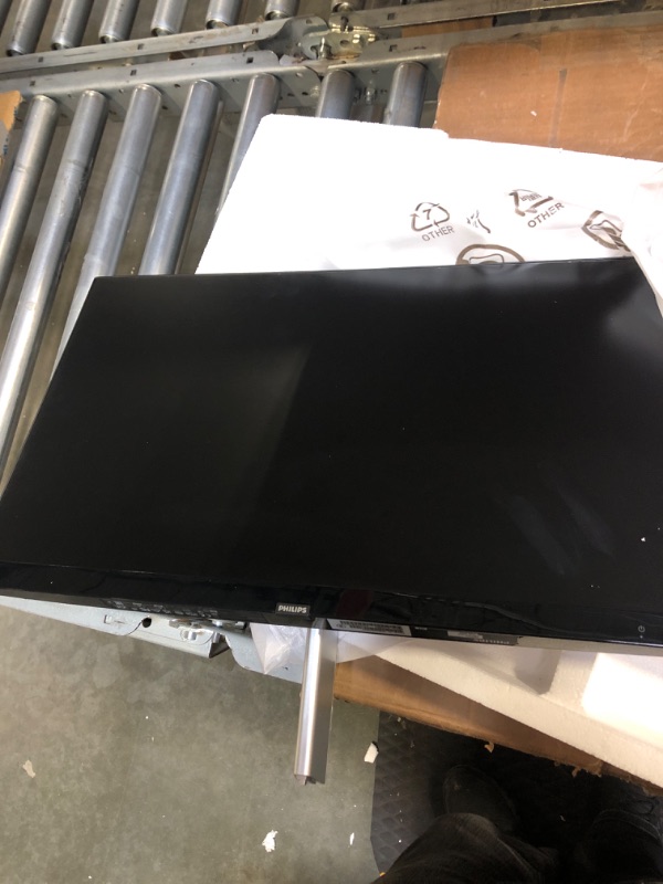 Photo 3 of ** FOR PARTS ONLY** PHILIPS 226E9QDSB 22" Frameless Monitor, Full HD IPS, FreeSync 75Hz, VESA, 4Yr Advance Replacement Warranty 22" FHD