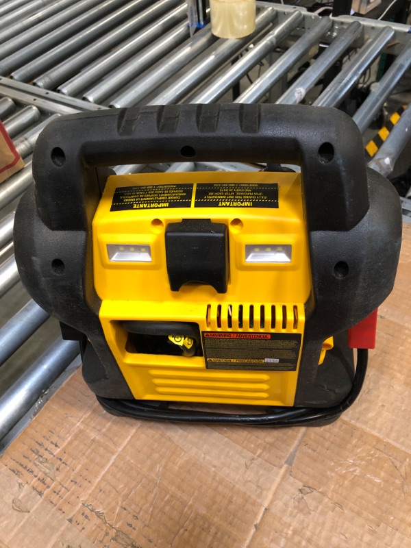 Photo 4 of **FOR PARTS** DEWALT DXAEJ14-Type2 Digital Portable Power Station Jump Starter - 1600 Peak Amps with 120 PSI Compressor, AC Charging Cube, 15W USB-A and 25W USB-C Power for Electronic Devices 1600 Amps