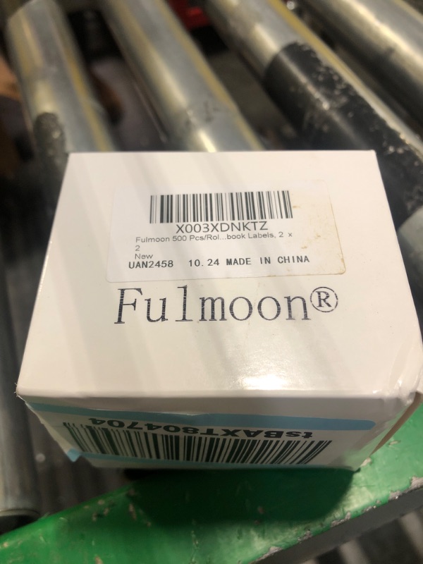 Photo 2 of Fulmoon 500 Pcs/Roll Circle Transparent Thermal Label Paper, Self Adhesive Label Printer Round Paper, Waterproof Thermal Stickers, Oil Proof Stick on Labels, Notebook Labels, 2 x 2