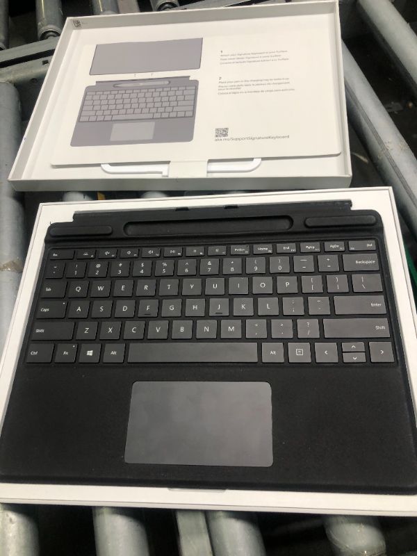 Photo 4 of Microsoft Surface Pro Signature Keyboard with Slim Pen 2 - Black