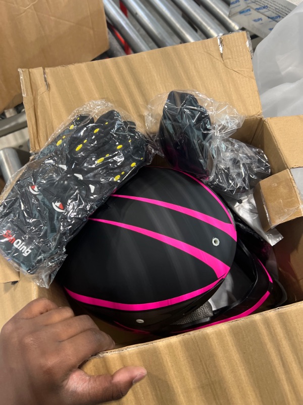 Photo 3 of Anti-Collision Dirt Bike Helmet Trend Skull ATV DOT Approved BMX Helmet SUV Mask Goggles Gloves,Dirt Bike Downhill Off-Road Mountain Bike Helmet 4-Piece Set Pink Large