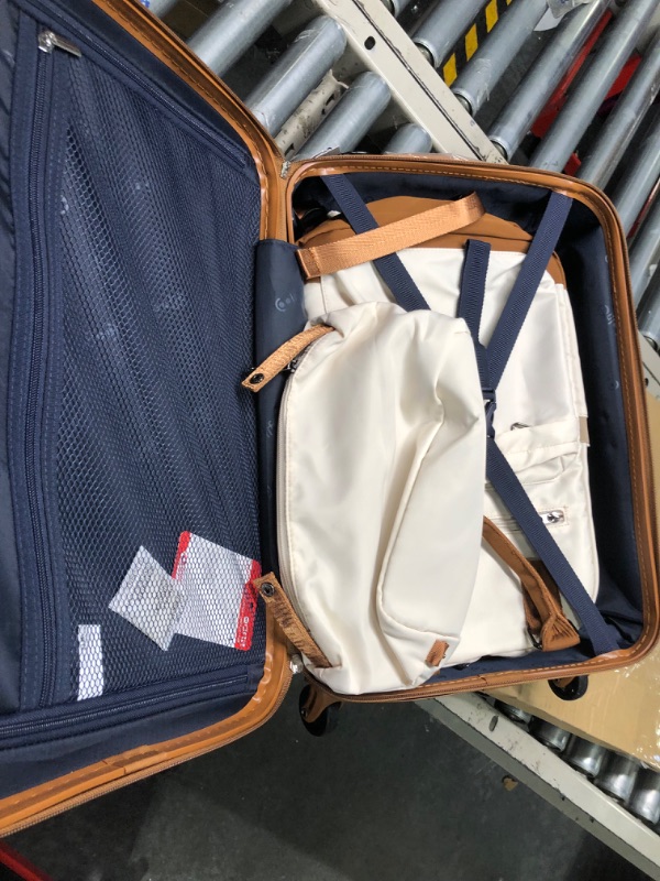 Photo 3 of ****  USED **** Coolife Suitcase Set 3 Piece Luggage Set Carry On Travel Luggage TSA Lock Spinner Wheels Hardshell Lightweight Luggage Set(White, 3 piece set (BP/TB/20)) White 3 piece set (BP/TB/20)