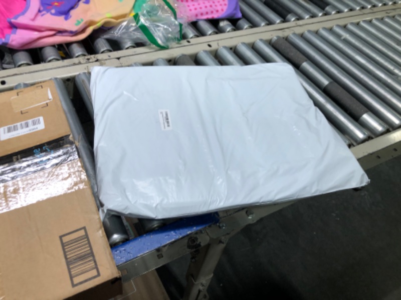 Photo 1 of Auto Seat Replacement 2003 2004 2005 2006 2007 Ford F250 F350 Lariat XLT Leather Cover Replacement, Vinyl for in Medium Parchment Tan (Synthetic (Vinyl), Driver Bottom) Synthetic Leather (Vinyl) Driver Bottom