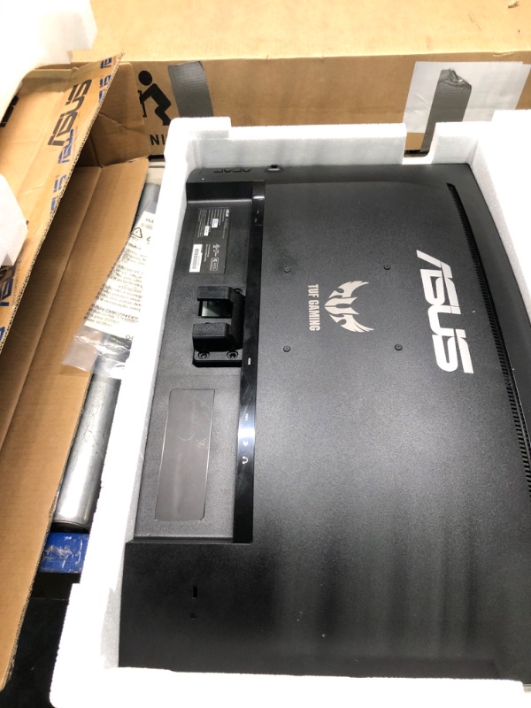 Photo 1 of ASUS 27" 1440P 165Hz 1ms Curved Gaming Monitor