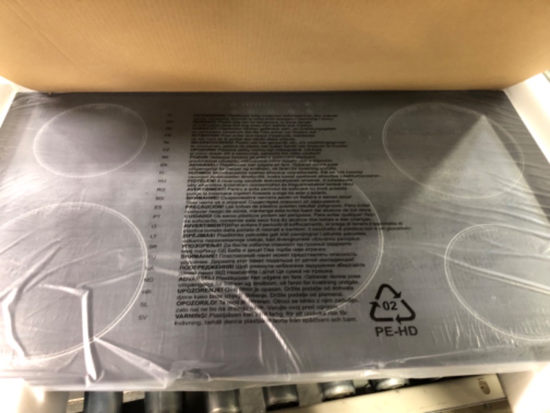 Photo 1 of 36 Inch Induction Cooktop, thermomate Built-in Electric Stove Top, 240V Electric Smoothtop with 5 Boost Burner, 9 Heating Level, Timer, Kid Safety Lock, Keep Warm Function, ETL & FCC Certified 36 INCH -5 ZONES