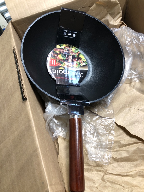 Photo 3 of 21st & Main Wok, Stir Fry Pan, Wooden Handle, 11 Inch, Lightweight Cast Iron, chef’s pan, pre-seasoned nonstick, for Chinese Japanese and other cooking