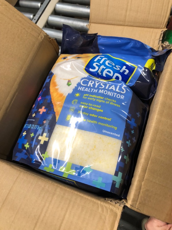 Photo 1 of Fresh Step Crystals Health Monitoring Cat Litter, Unscented, Lightweight Crystals Litter Checks Urine pH Levels to Monitor Cat Health, Helps Control Odors, 14 Lbs Total (2 Pack of 7 Lb Bags)