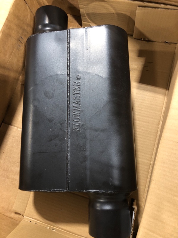 Photo 2 of Flowmaster 43043 40 Series Muffler - 3.00 Offset IN / 3.00 Offset OUT - Aggressive Sound, Black