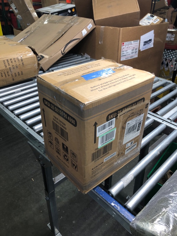Photo 1 of *Brand New* Nugget Countertop Ice Maker with Soft Chewable Ice, 34Lbs/24H, Pebble Portable Ice Machine with Ice Scoop, Self-Cleaning, One-Click Operation, for Kitchen,Office Stainless Steel Silver 34Lbs/24H Stainless Steel Silver 1
