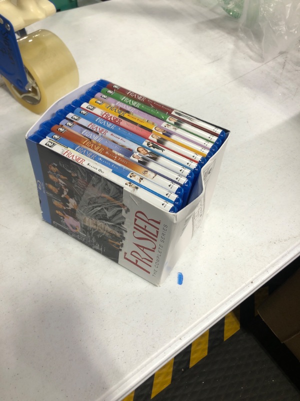 Photo 1 of Frasier: The Complete Series Box Set [Blu-Ray]
*****unknown if any damage on the disc*****