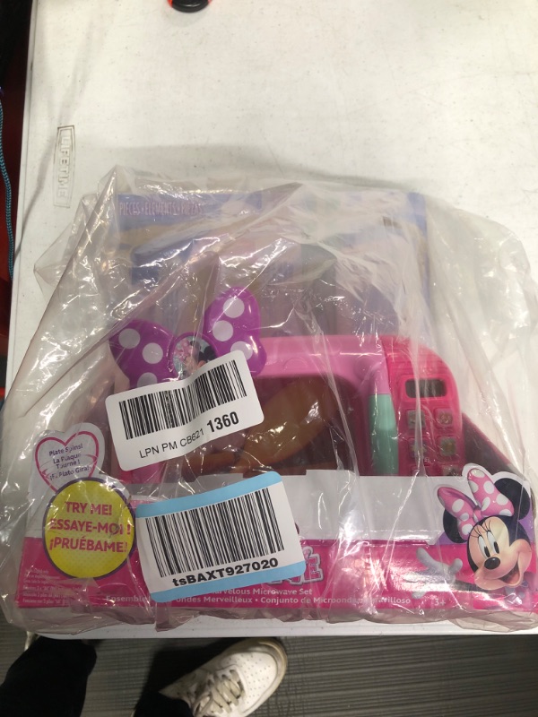 Photo 2 of Disney Junior Minnie Mouse Marvelous Microwave Set and Accessories, 8-pieces, Pretend Play, Kids Toys for Ages 3 Up by Just Play
