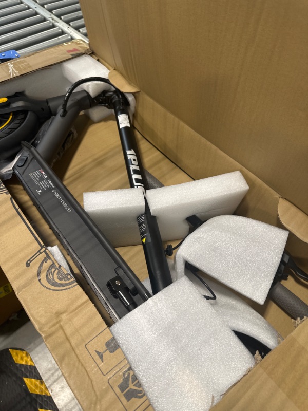 Photo 1 of 1PLUS Electric Scooter,500W Motor Powerful Motor up to 22 Miles Range Folding Commute Electric Scooter for Adults with 10" Solid Tires, Dual Braking System and App Control
