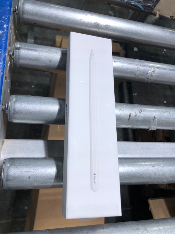 Photo 2 of Apple Pencil (2nd Generation)