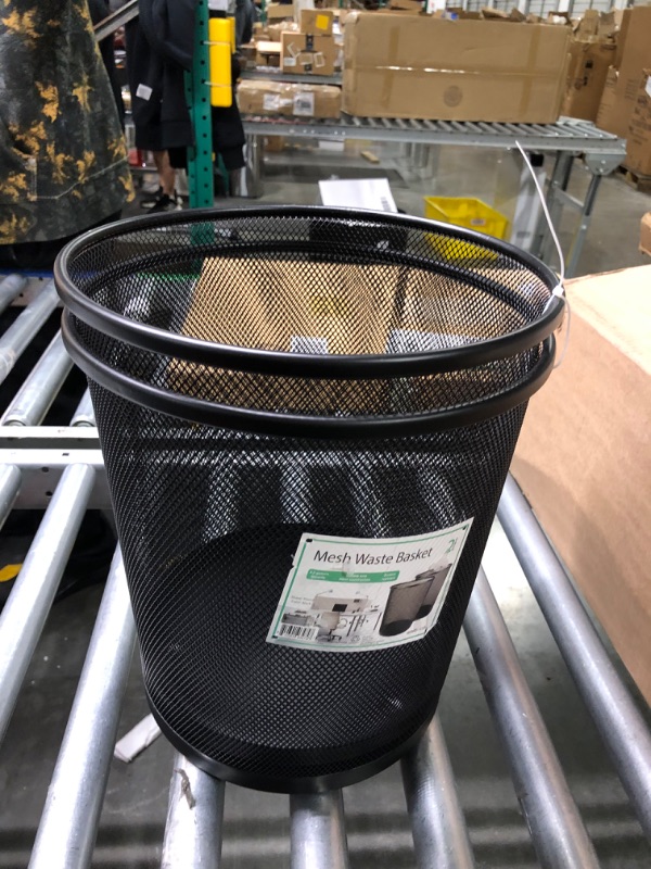 Photo 2 of Greenco Small Trash Cans for Home or Office, 2-Pack, 4.5 Gallon Black Mesh Round Trash Cans - Desk Trash Can - Lightweight, Sturdy for Under Desk, Kitchen, Bedroom, Den, Dorm Room, or Recycling Can