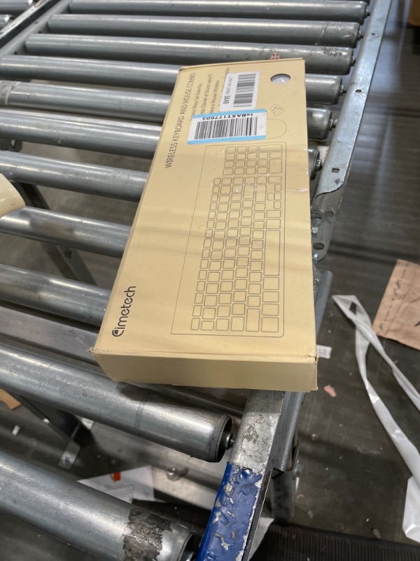 Photo 1 of Wireless Keyboard and Mouse Combo, cimetech Compact Full Size Wireless Keyboard and Mouse Set 2.4G Ultra-Thin Sleek Design for Windows, Computer, Desktop, PC, Notebook, Laptop - Silver KF10-Silver