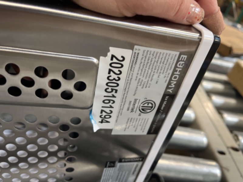Photo 1 of **FOR PARTS** Euhomy Ice Maker Machine Countertop, 26 lbs in 24 Hours, 9 Cubes Ready in 6 Mins, Self-Clean Electric Ice Maker Compact Potable Ice Maker with Ice Scoop and Basket. for Home/Kitchen/Office.(Silver) 12.59 x 9.64 x 12.59 inches Sliver 1