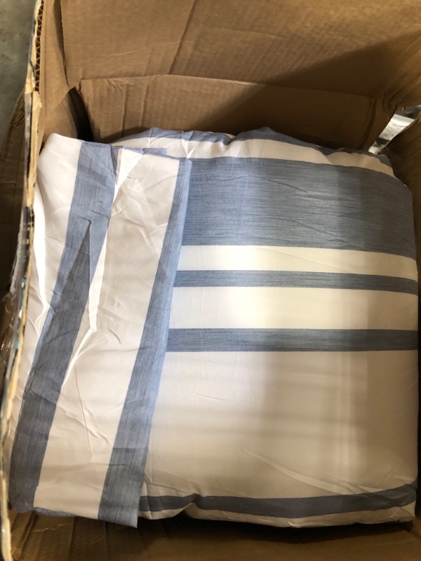 Photo 2 of Andency Queen Comforter Set Blue White, 3 Pieces Striped Summer Bedding Sets, Reversible Soft Lightweight All Season Fluffy Down Alternative Bed Set (90x90In Comforter &2 Pillowcases)
