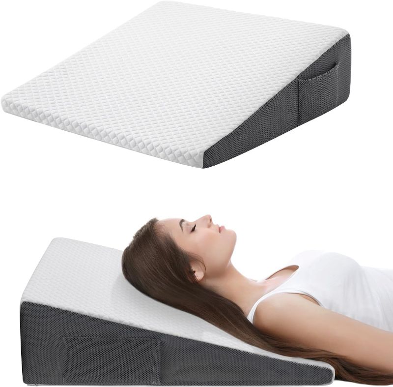 Photo 1 of 
Roll over image to zoom in






**Good Used**
7.5" Bed Wedge Pillow for Sleeping After Surgery, Back Support, Leg Elevation, Gerd Acid Reflux, Relief Neck Pain, Sleep Apnea, Snoring, Cooling Bamboo Memory Foam Triangle Incline Wedge