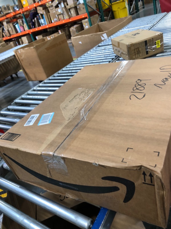 Photo 1 of RUUGME Washable 8x10 Area Rugs - Large Rugs for Living Room Stain Resistant Carpet Vintage Rugs for Bedroom with Non Slip Backing Home Decor Floor Decoration Mat (8x10 Black) 8'x10' Black