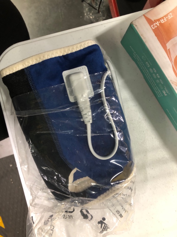 Photo 1 of ALDIOUS Heating Pad for Wrist Pain, Heated Hand Wrap for Arthritis, Carpal Tunnel Relief, Tendonitis, Injuries, Wrist and Hand Pain Relief, 86-158? Adjustable Temperature, Auto Shut Off For Wrist?upgrade?