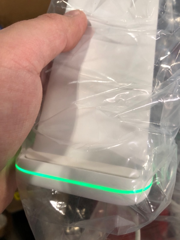 Photo 1 of **New Open**Wireless Charging Station for Samsung/Android, Fast Wireless Watch Charger Stand/Station Compatible for Samsung Galaxy S23+/S22/Z Flip 5/4 Fold 5/4, Watch6/5/Pro/4/Active 2/1 Galaxy Buds2 Pro (White) Samsung Wireless Station White