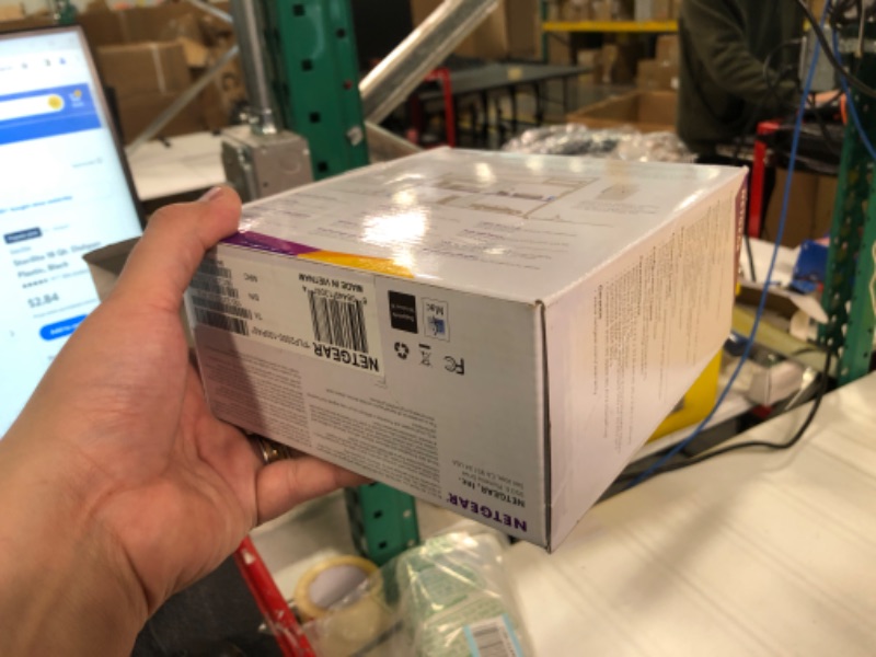 Photo 1 of **New Open**NETGEAR Powerline adapter Kit, 2000 Mbps Wall-plug, 2 Gigabit Ethernet Ports with Passthrough + Extra Outlet (PLP2000-100PAS) 2 Gbps Kit with Extra Outlet
