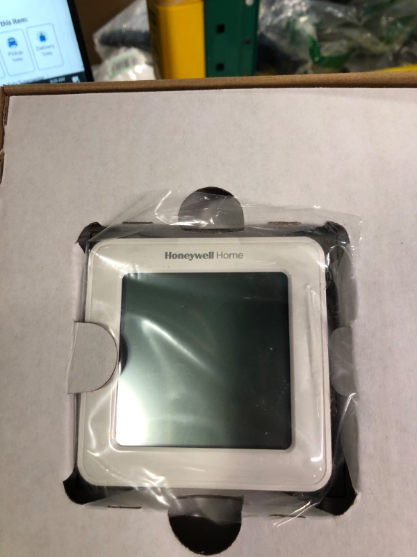 Photo 3 of **New Open**Honeywell Home RTH8560D 7 Day Programmable Touchscreen Thermostat