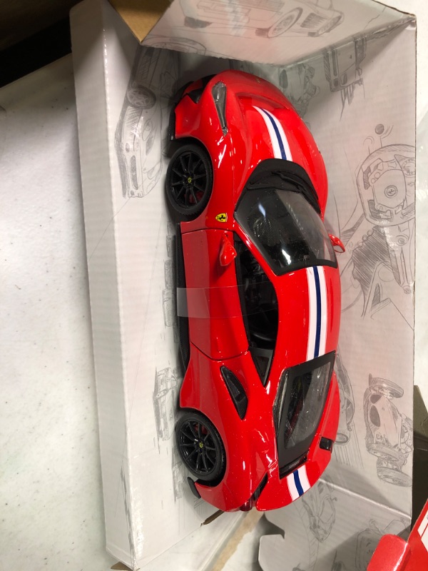 Photo 3 of Bburago 1:24 R&P Ferrari 488 Pista - Red