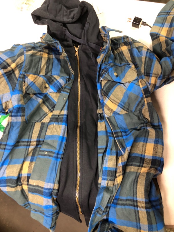 Photo 2 of Legendary Whitetails Men's Maplewood Hooded Shirt Jacket Slate Hatchet Plaid Small