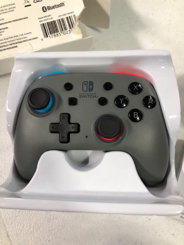 Photo 3 of ** FOR PARTS ** Wired Controller for Nintendo Switch (Link Hyrule)