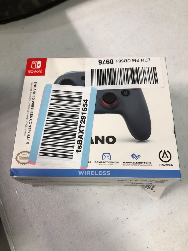 Photo 2 of ** FOR PARTS ** Wired Controller for Nintendo Switch (Link Hyrule)