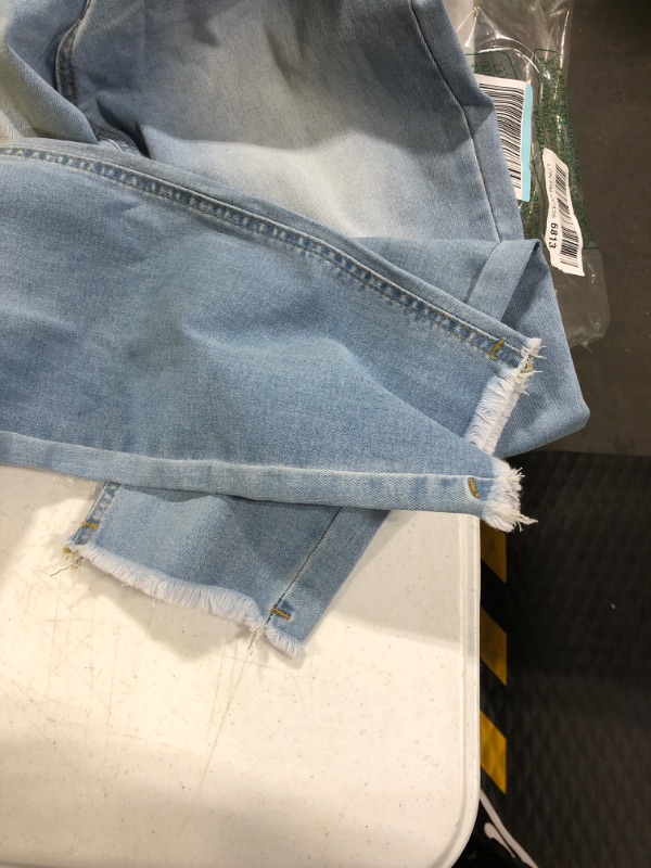 Photo 1 of Slim Fit Stretch Jeans Ripped Skinny Jeans , Fashion Distressed Straight Comfort Flex Waist Pants
SIZE 6