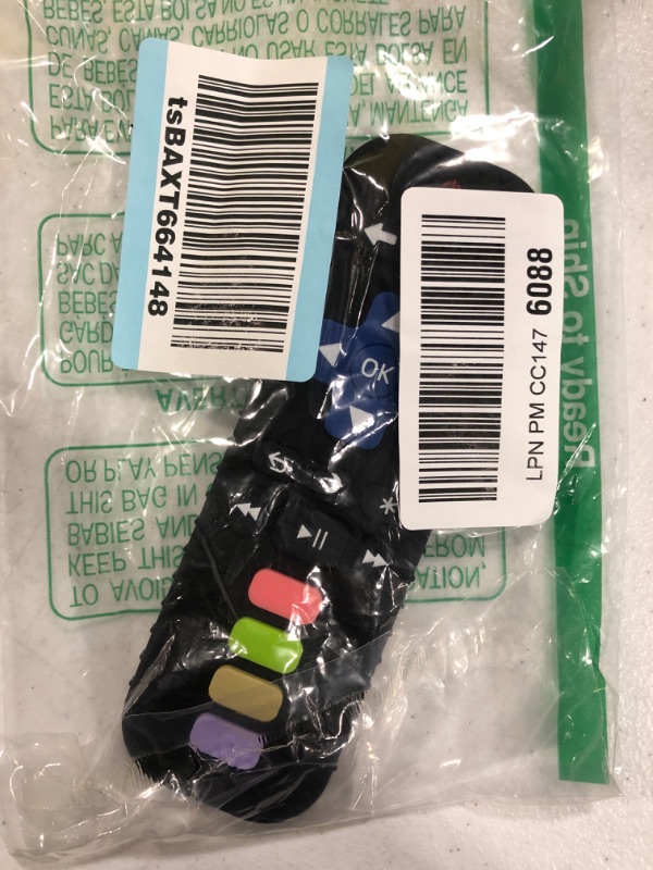 Photo 1 of Chuya Baby Teether Toy Chew Toy for Babies 0-24 Months TV Remote Control Shape Teething Relief Baby Toys for Infants (Black)
MISSING LANYARD