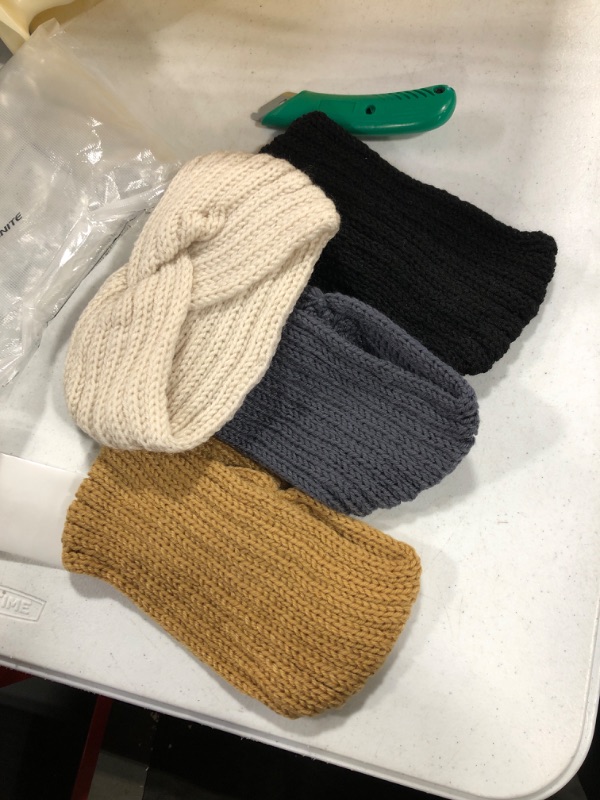 Photo 2 of 4 pcs chunky knit headband