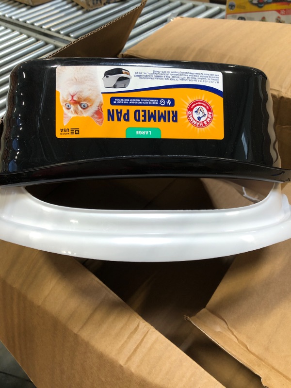 Photo 3 of Arm & Hammer Rimmed Wave Cat Litter Pan - Large Litter Box with Low Entry for Easy Access & High Rimmed Sides to Reduce Litter Scatter – For Single & Multi Cat Homes