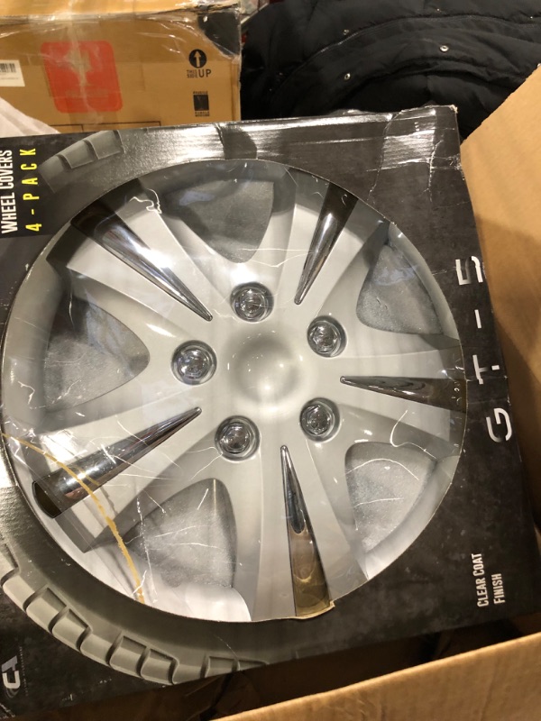 Photo 3 of Custom Accessories 96411 GT-5 Silver 15" Wheel Cover, Pack of 4
---- ONLY HAVE 2 ---- 