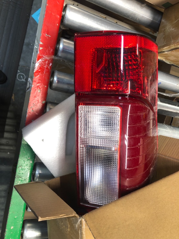 Photo 2 of LIDNADY Tail Light Assembly Compatible with Ford Super Duty F250 F350 2020 2021 2022 2023 w/Blind Spot w/o LED models, Factory-OE-Style Rear Lamp Replacement, Left Driver Side LC3Z13405A Left-Blind Spot