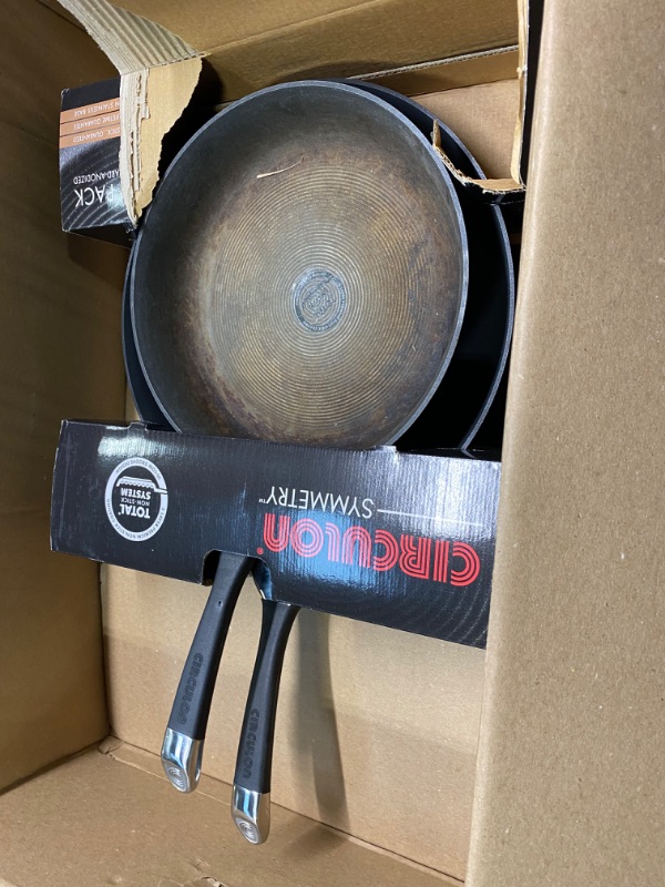 Photo 3 of **NEEDS CLEANED AND IS RUSTED*** Circulon Symmetry Hard Anodized Nonstick Frying Pan Set / Fry Pan Set / Hard Anodized Skillet Set - 10 Inch and 12 Inch, Black 10" & 12" Black