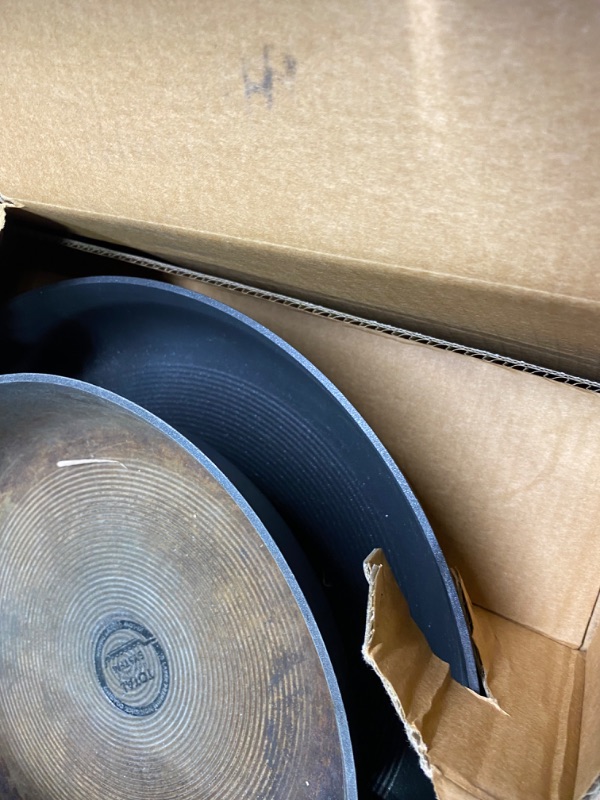 Photo 4 of **NEEDS CLEANED AND IS RUSTED*** Circulon Symmetry Hard Anodized Nonstick Frying Pan Set / Fry Pan Set / Hard Anodized Skillet Set - 10 Inch and 12 Inch, Black 10" & 12" Black