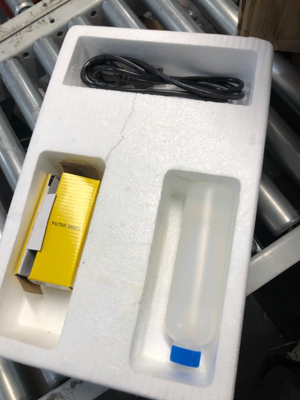 Photo 1 of 3/4HP Single Cylinder Refrigerant Recovery Machine, 110V-120V 60Hz Portable Oil-less Freon Recycling Unit 