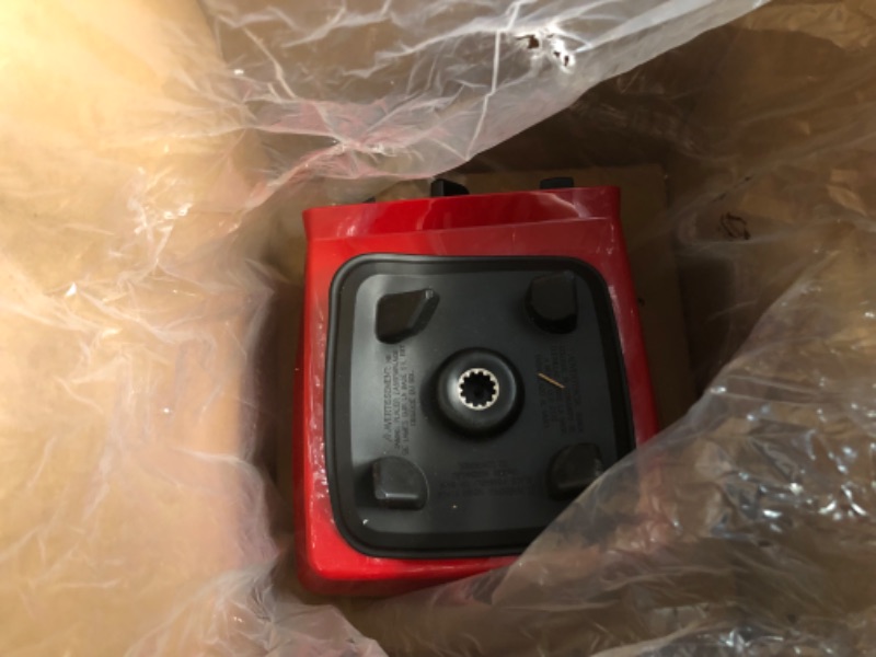 Photo 1 of Vitamix E320 Explorian Blender Red