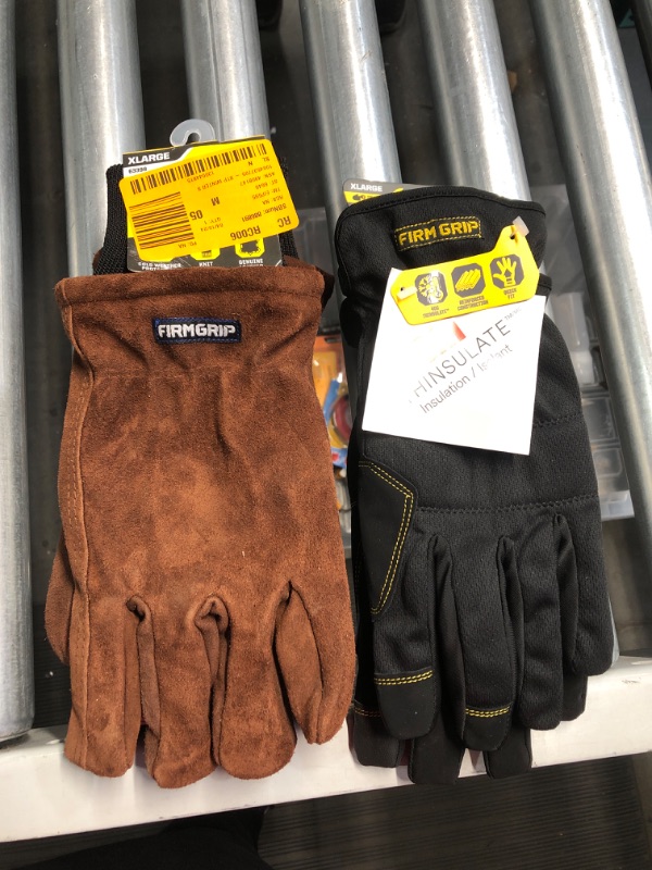 Photo 1 of **NON-REFUNDABLE (2 PACK) XL assorted gloves **