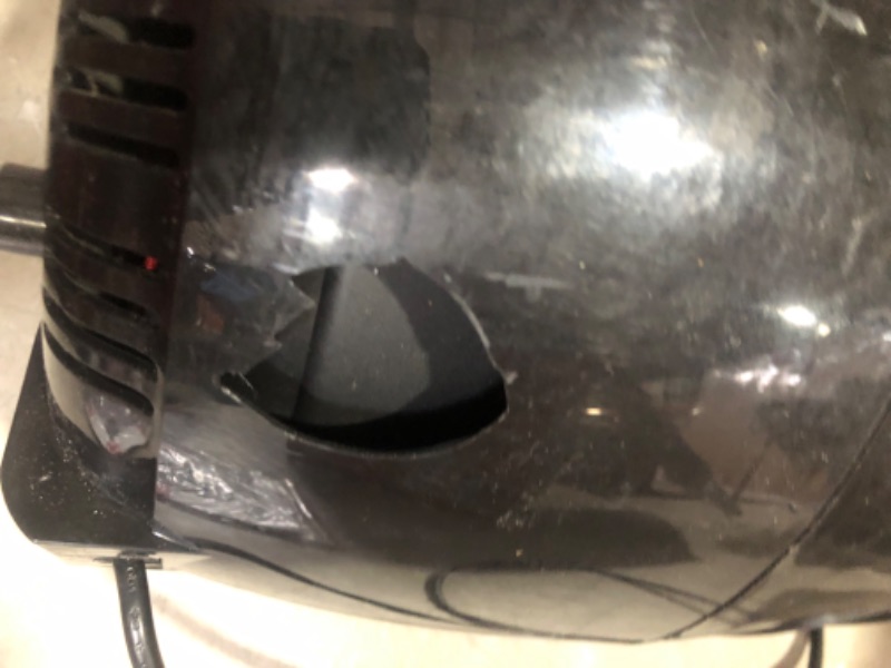 Photo 6 of ***DAMAGED - UNTESTED - SEE COMMENTS***
Gourmia GAF575 5-Quart Digital Air Fryer - No Oil Healthy Frying - 12 One-Touch Cooking Functions - Guided Cooking Prompts