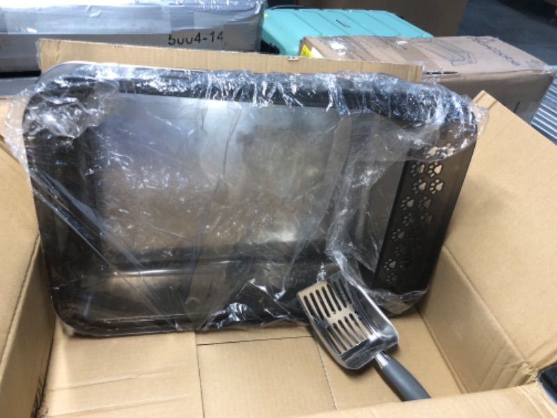 Photo 1 of Stainless Steel Litter Box with Scoop and Lid: Rust-Resistant, Odor-Control, Easy-Clean, Perfect for Cats & Rabbits, Rounded Edges, Durable & Long-Lasting (Lid not fit Perfectly)