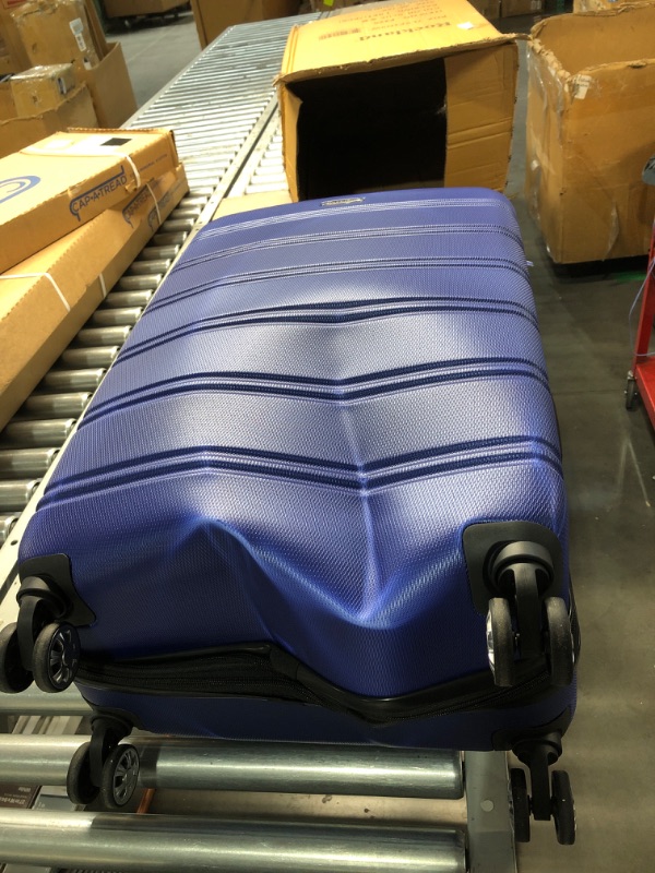 Photo 2 of ****READ NOTES****
Rockland Melbourne Hardside Expandable Spinner Wheel Luggage, Blue, 2-Piece Set (20/28) 