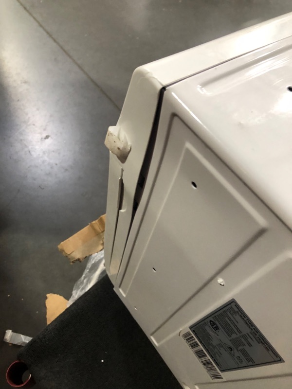 Photo 1 of ***MAJOR DAMAGE - BENT - UNTESTED - SEE COMMENTS***
Keystone KSTHW25B 23,200 Wall Air Conditioner with 16,000 Supplemental Heat and Dehumidifier, 230V, Window AC for Large Rooms up to 1,500 Sq.Ft. with Smart Remote Control, 23200 BTU, Bright White