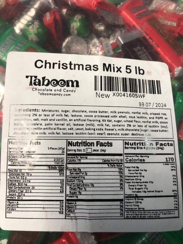 Photo 1 of **NON-REFUNDABLE** BEST BY 7/2024
Christmas Candy - 5 LB Bulk Holiday Chocolate Candy Mix - Hershey's Kisses, Hershey's Miniatures, Kit Kat Mini, Rolo, etc