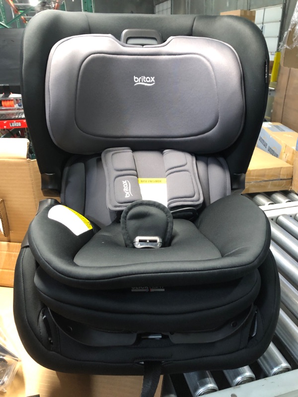 Photo 2 of Britax Poplar Convertible Car Seat, Stone Onyx